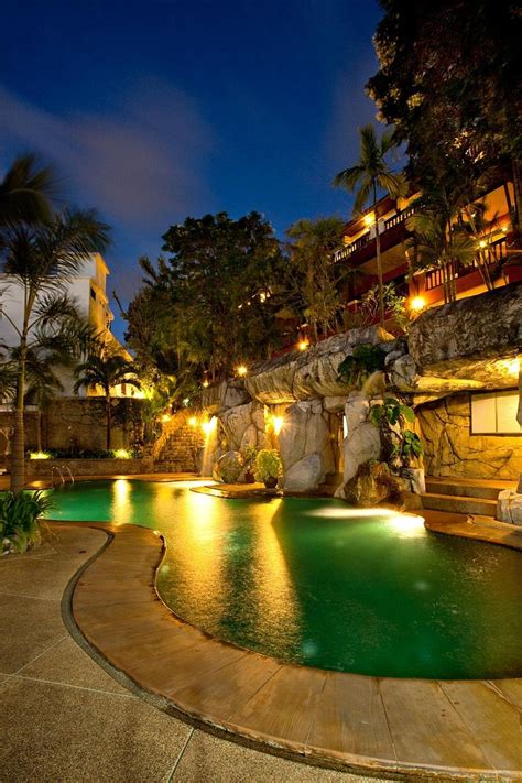 C & N Resort and Spa .
